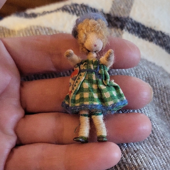 Grecon Colorful Doll Family Set - Picture 8 of 9